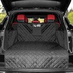 Trunk dog cushion in black, quilted design for protecting car interiors from pet hair and scratches