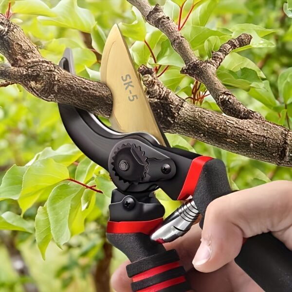 Titanium Bypass Pruning Shears