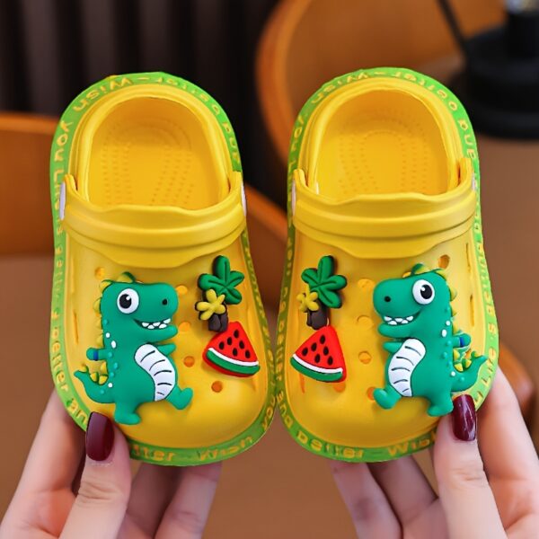 Ultra-Light Beach Hole Shoes