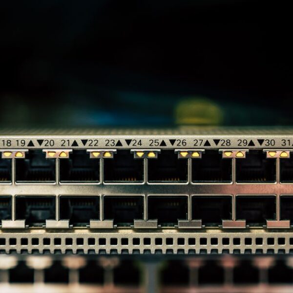 TP-Link 16-Port Gigabit Managed Network Switch TL-SG2216