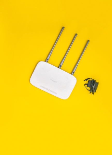 Gigabit VPN Router with Dual WAN & Firewall Protection