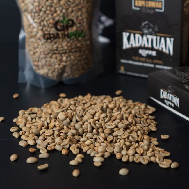 Island Peak Jamaican Blue Mountain Style Coffee Beans - Medium Roast